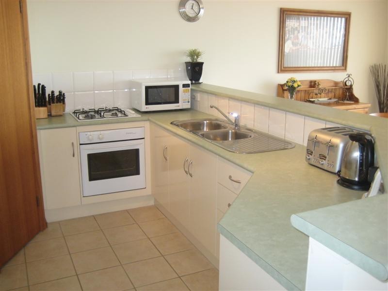 4 Platform Ave, Sheidow Park SA 5158
