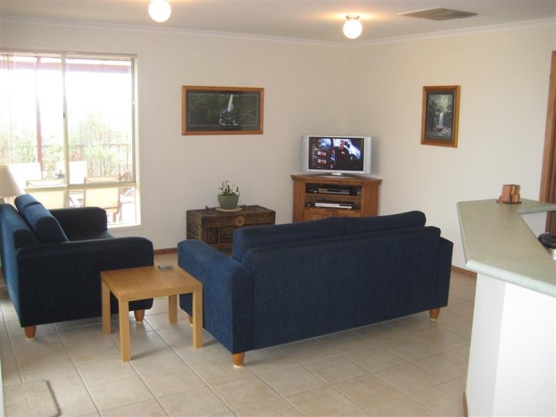 4 Platform Ave, Sheidow Park SA 5158