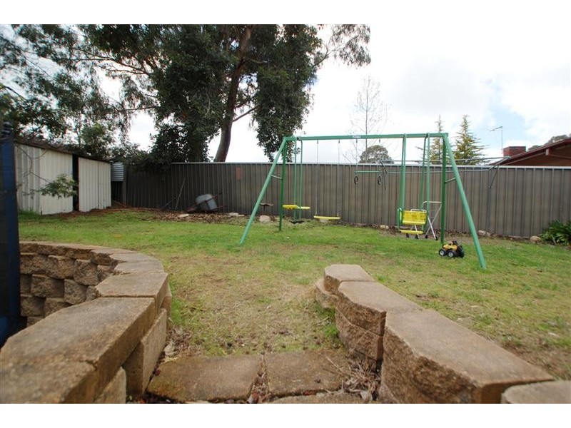 2 Hamilton Crescent, Aberfoyle Park SA 5159