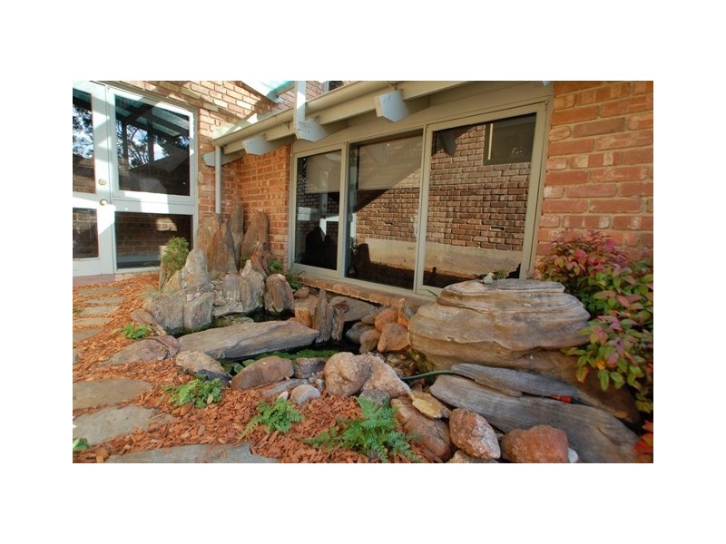 27 Tolcairn Crescent, Flagstaff Hill SA 5159