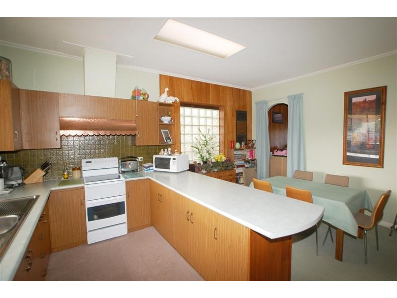 17 Sunshine Avenue, Warradale SA 5046