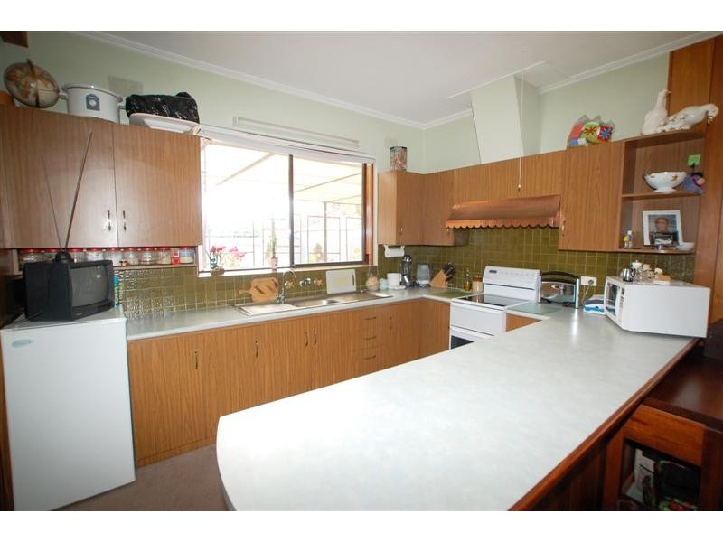 17 Sunshine Avenue, Warradale SA 5046