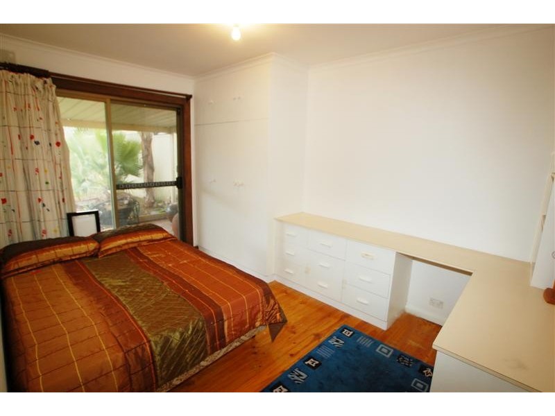 42 Malbanda Avenue, Para Vista SA 5093