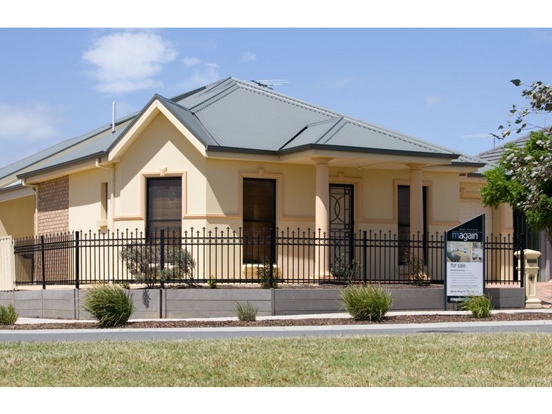 28 Mallard Cres., Mawson Lakes SA 5095