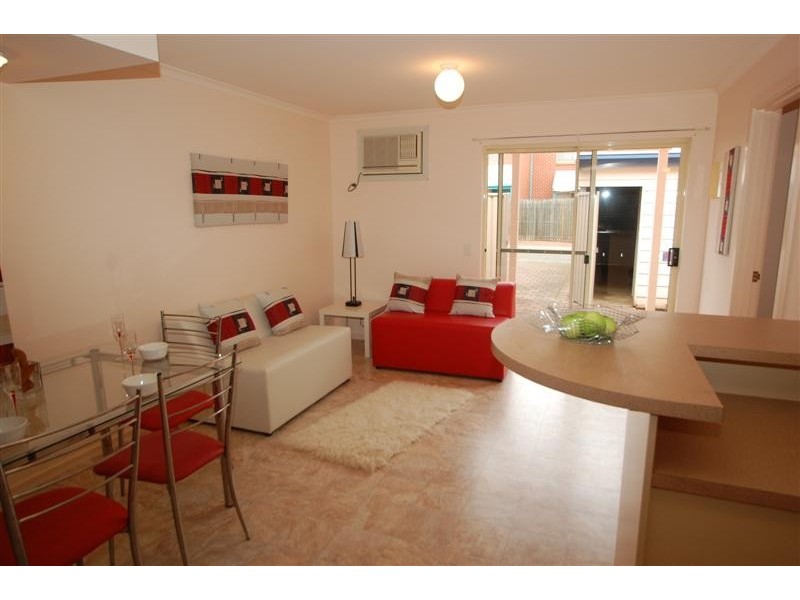 2/31 Henley Beach Road, Mile End SA 5031