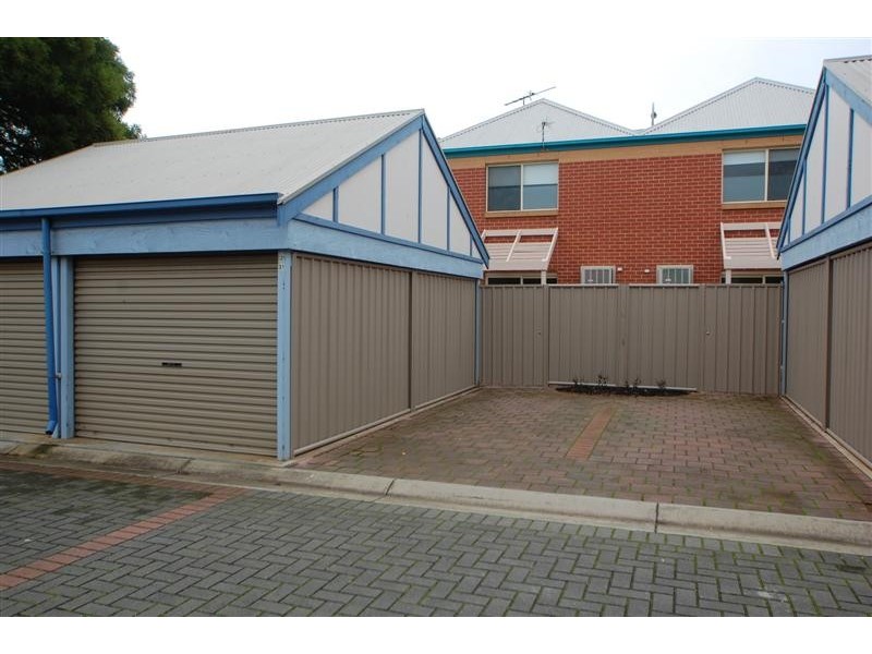 2/31 Henley Beach Road, Mile End SA 5031