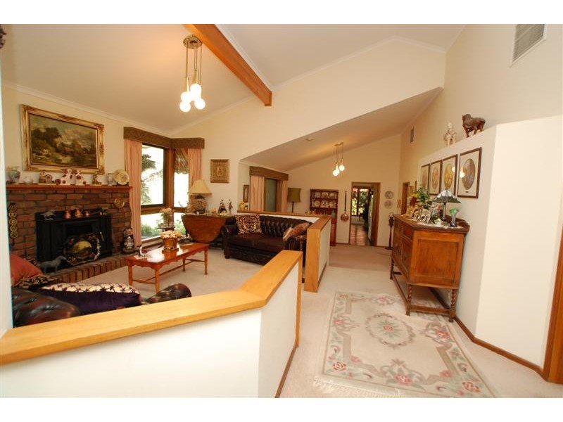10 Dulcet Close, Aberfoyle Park SA 5159