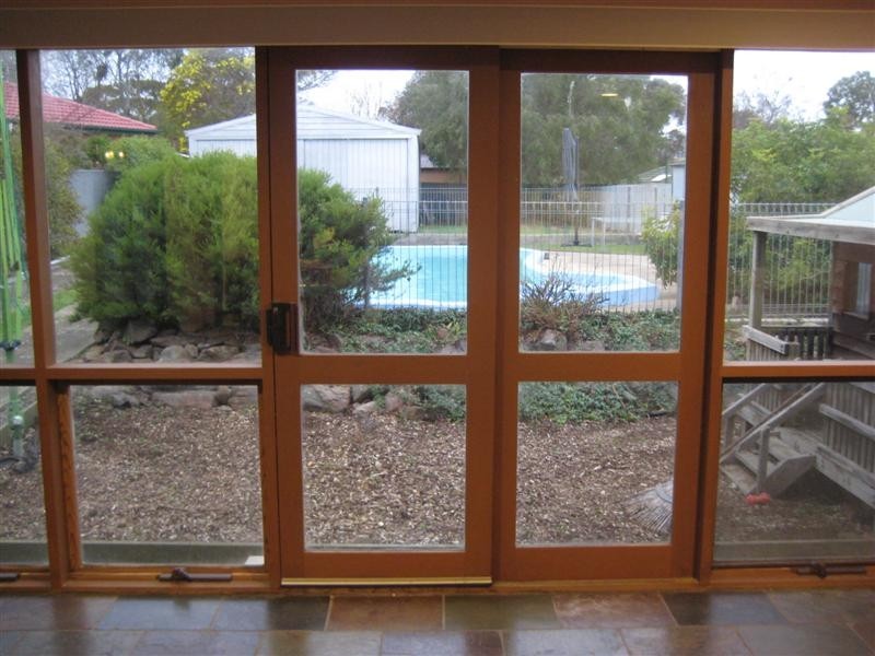 11 Stone Rd, Happy Valley SA 5159