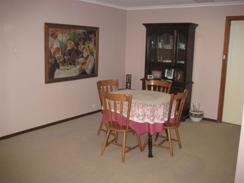 11 Stone Rd, Happy Valley SA 5159