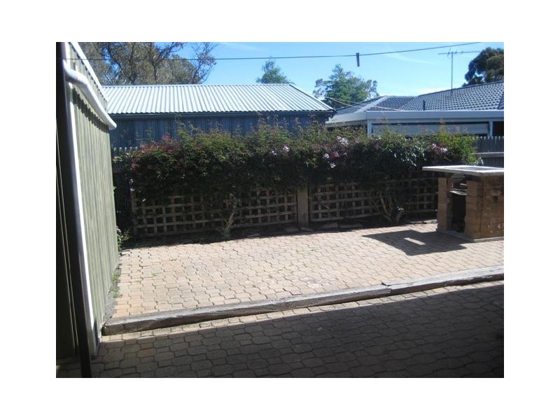 19 Richards Dr, Morphett Vale SA 5162