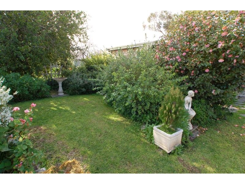 20 Dudley Avenue, Daw Park SA 5041