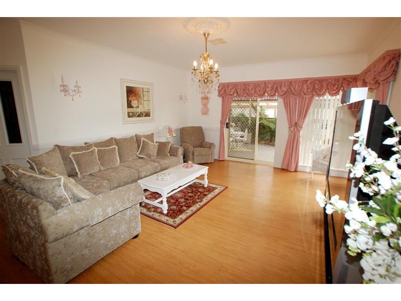 23 Brett Crescent, Hallett Cove SA 5158