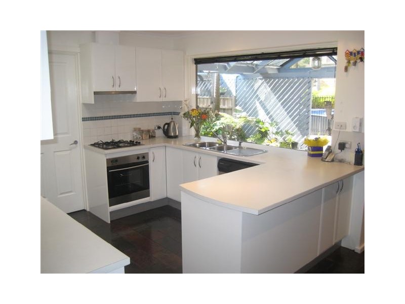 18  Kyre St, Aberfoyle Park SA 5159