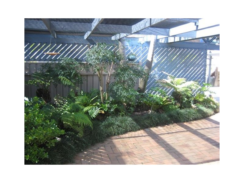 18  Kyre St, Aberfoyle Park SA 5159