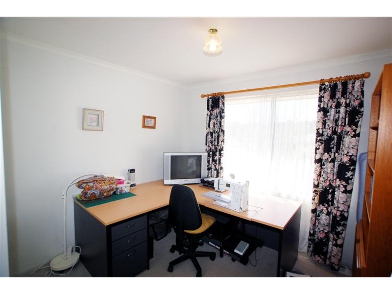 22 Woodlake Drive, Craigburn Farm SA 5051