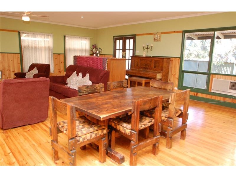 19 High Street, Willunga SA 5172