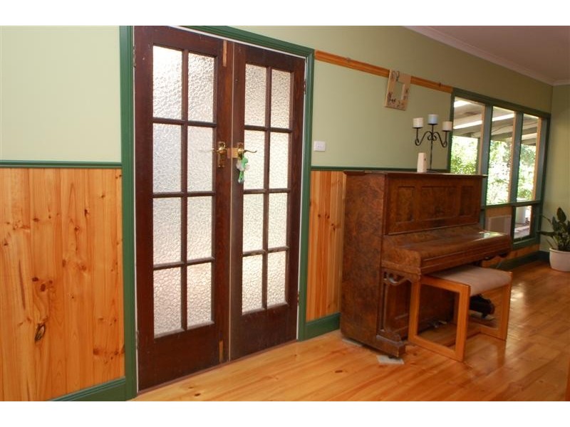 19 High Street, Willunga SA 5172
