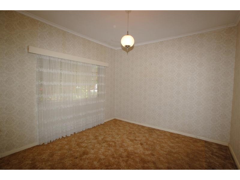 13 St Marys Street, St Marys SA 5042