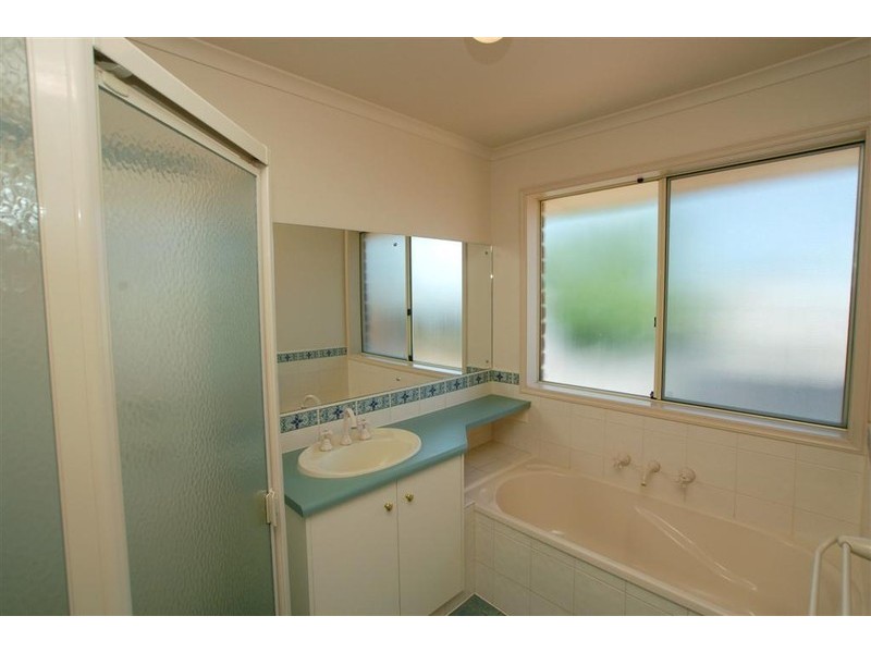 43 Lynlee Crescent, Huntfield Heights SA 5163