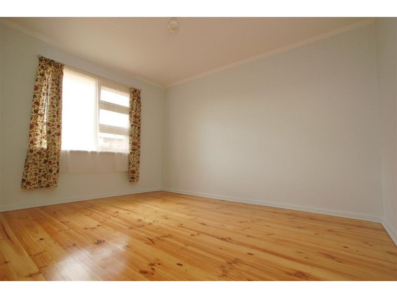 16 Surrey Parade, Morphett Vale SA 5162