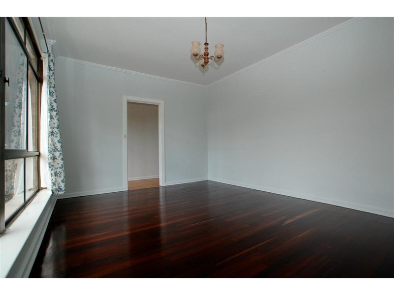 16 Surrey Parade, Morphett Vale SA 5162