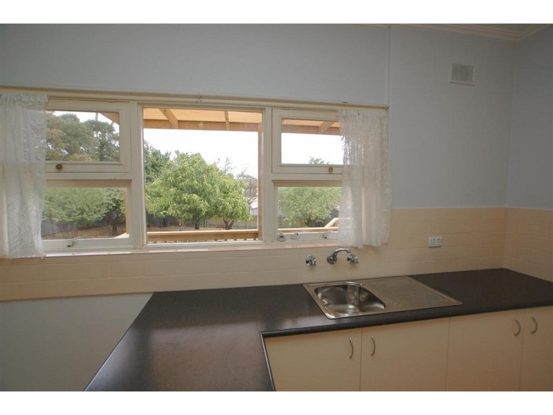 16 Surrey Parade, Morphett Vale SA 5162