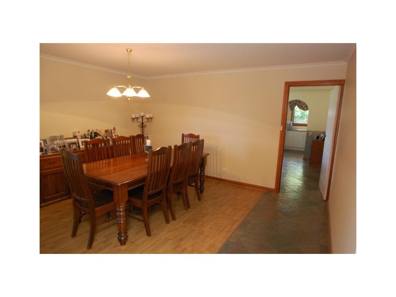 4 Mildara Close, Woodcroft SA 5162