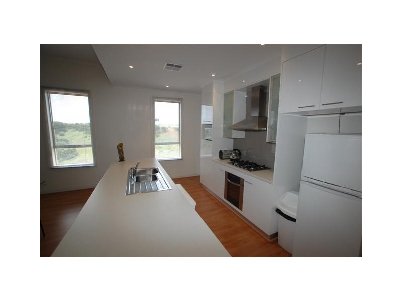 5 Summerhill Cl, Reynella SA 5161