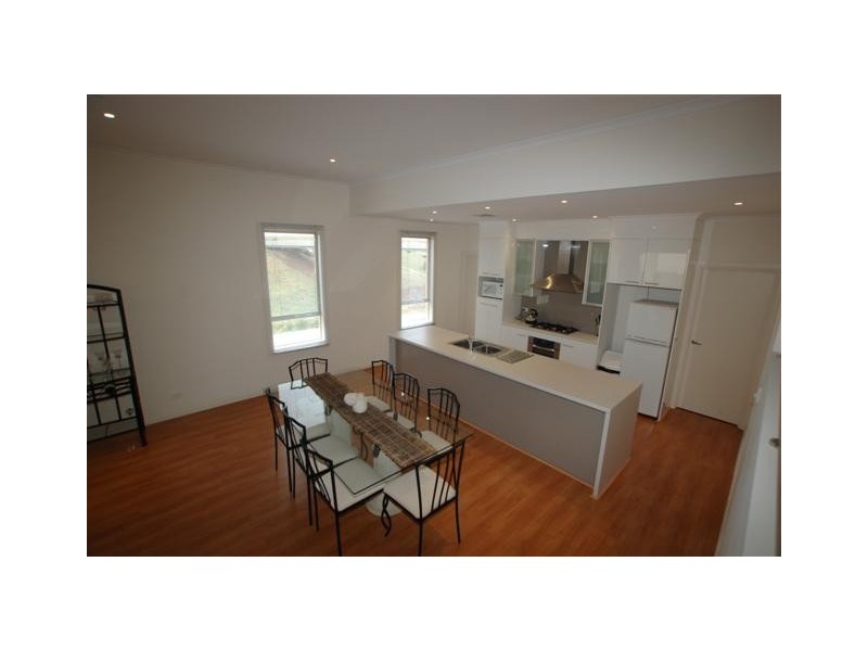 5 Summerhill Cl, Reynella SA 5161