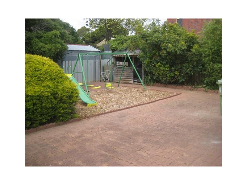 9 Banff Court, Happy Valley SA 5159