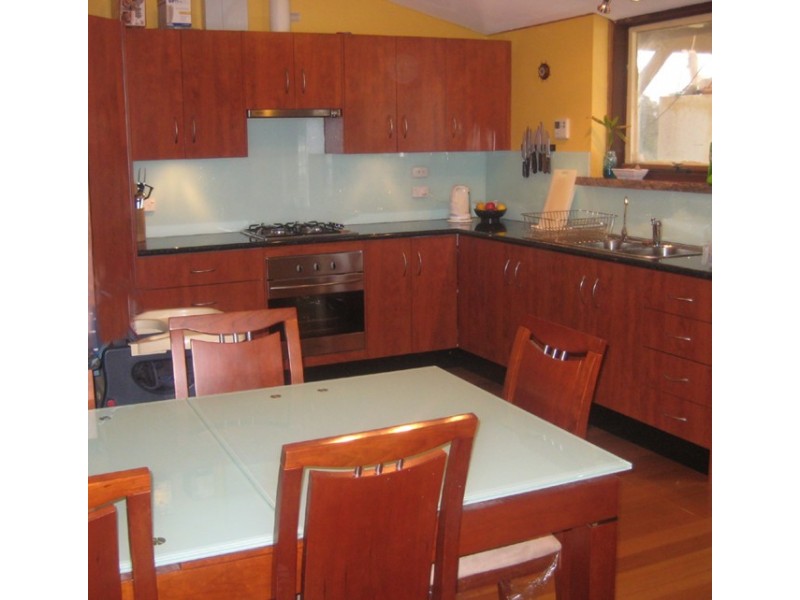 21 Glenloth Dr, Happy Valley SA 5159