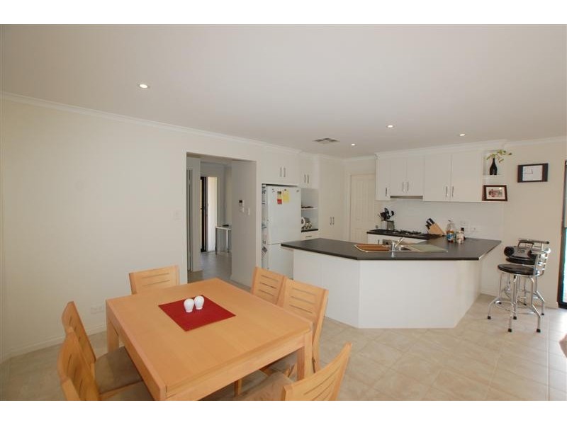 1-94  Railway Terrace, Ascot Park SA 5043
