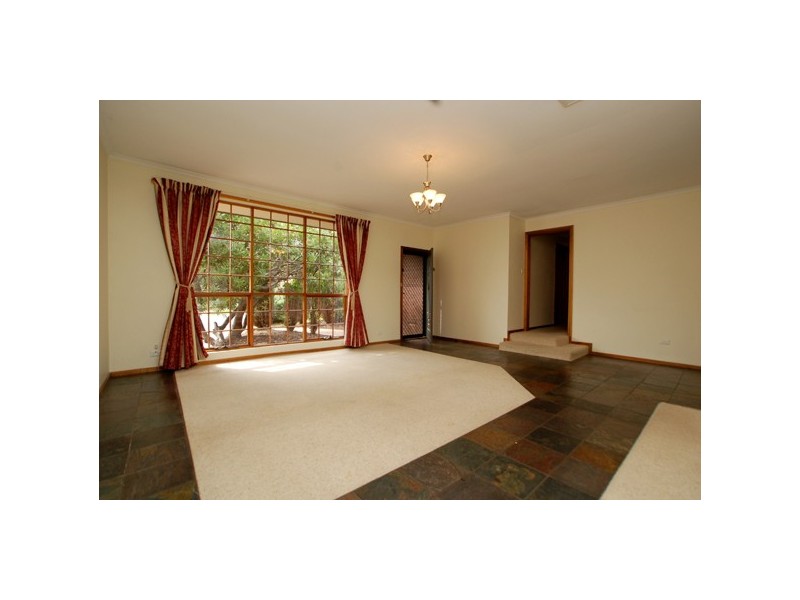 4 Poplar Court, Aberfoyle Park SA 5159