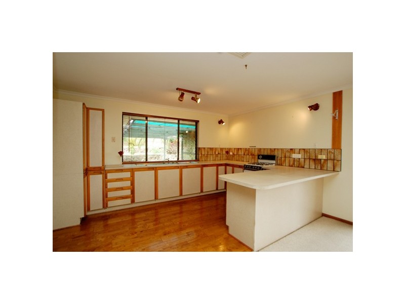 4 Poplar Court, Aberfoyle Park SA 5159