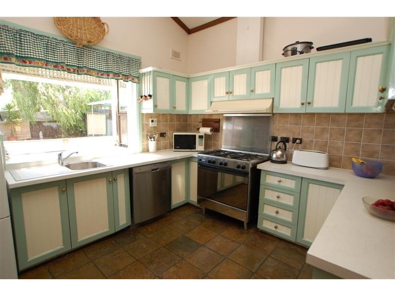 23 Caribbean Crescent, Happy Valley SA 5159