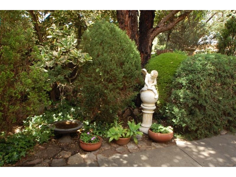 11 Tongan Way, Happy Valley SA 5159