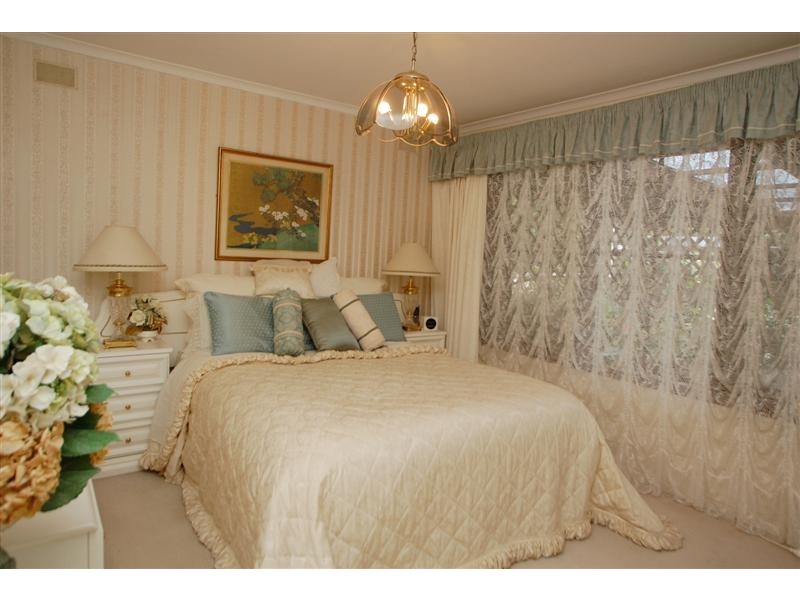 11 Tongan Way, Happy Valley SA 5159