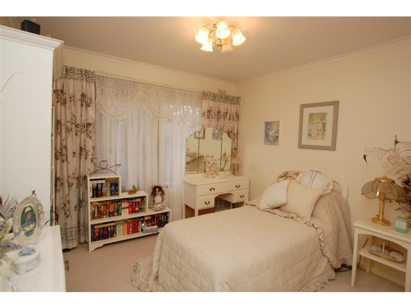 11 Tongan Way, Happy Valley SA 5159