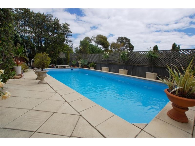 11 Tongan Way, Happy Valley SA 5159