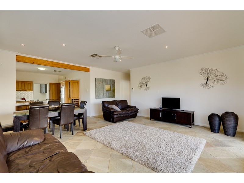 37 Buttrose Street, Glenelg East SA 5045