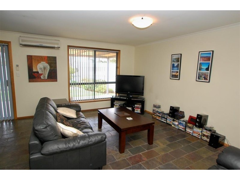 5 Tina Way, Morphett Vale SA 5162