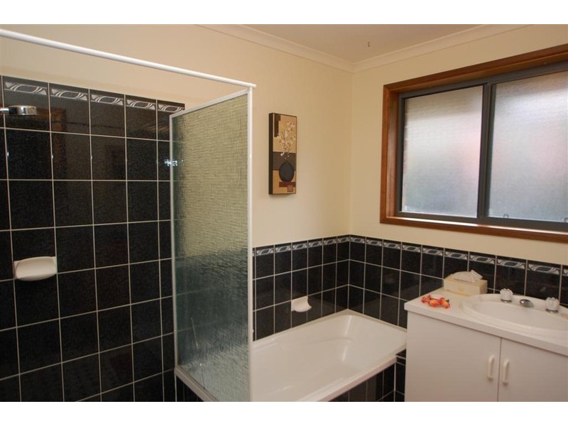 5 Tina Way, Morphett Vale SA 5162