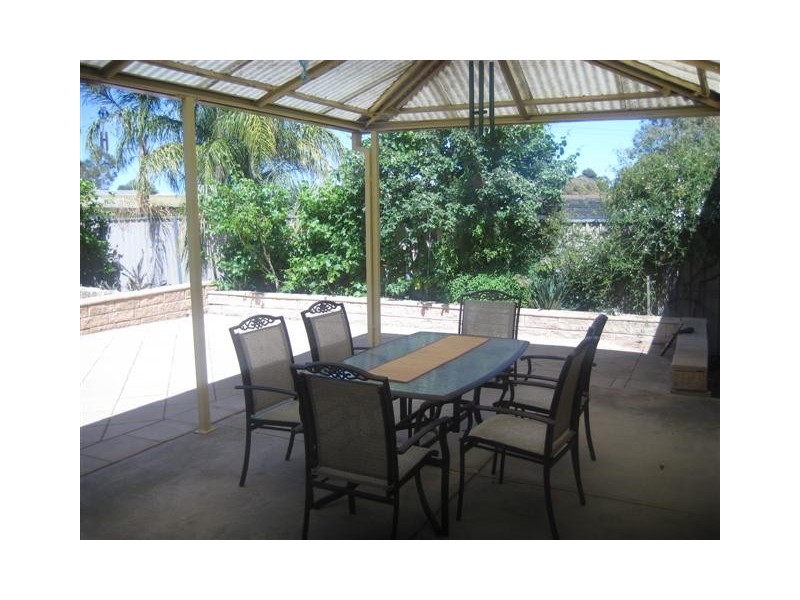63 Daveys Road, Flagstaff Hill SA 5159