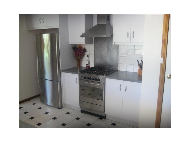 63 Daveys Road, Flagstaff Hill SA 5159