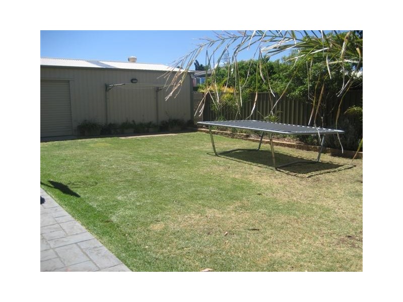 2 Dorita Court, Woodcroft SA 5162