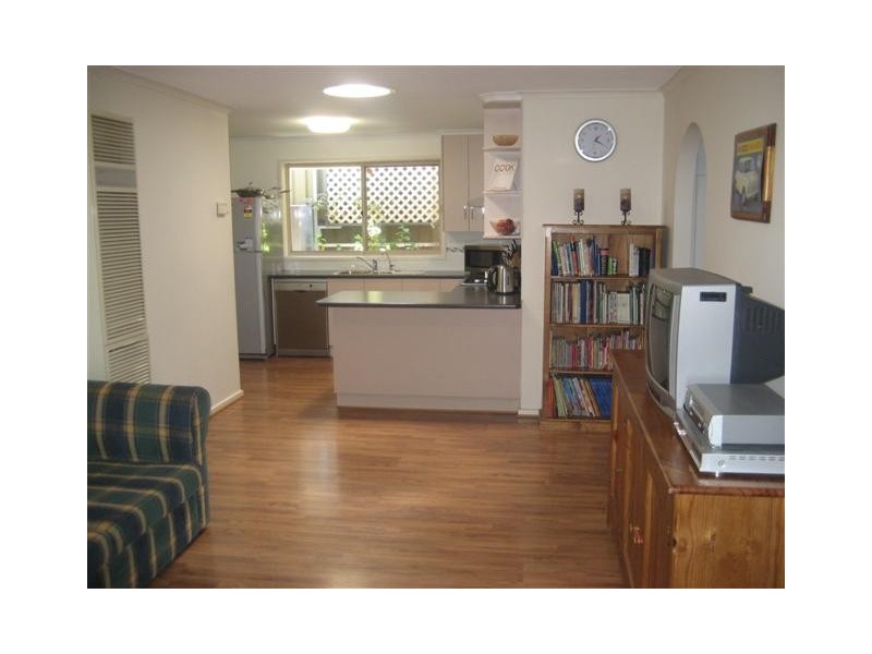 2 Dorita Court, Woodcroft SA 5162