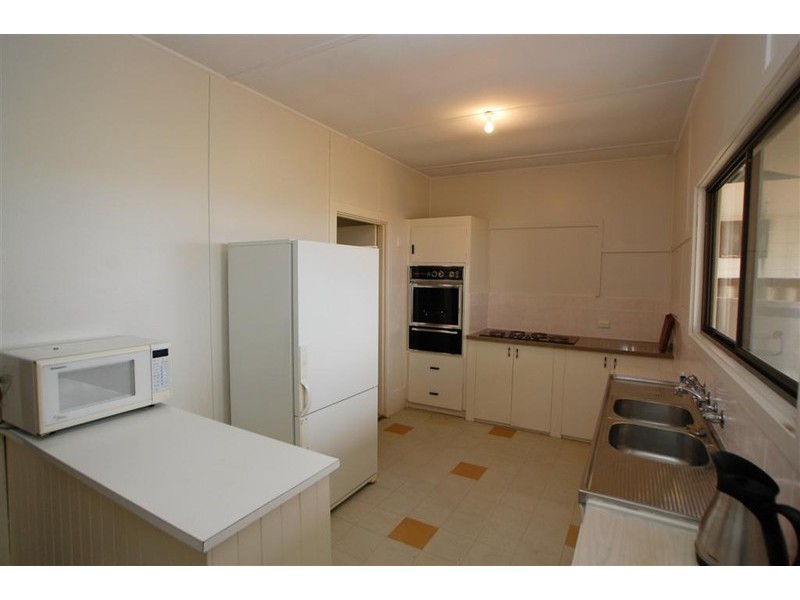 18-19 Hyde Avenue, Meningie SA 5264