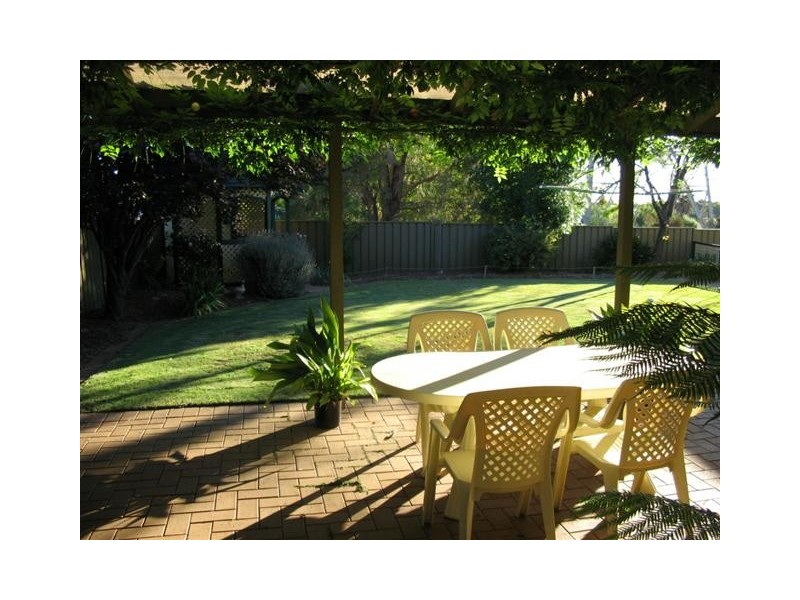 16 Torresan Cres, Flagstaff Hill SA 5159