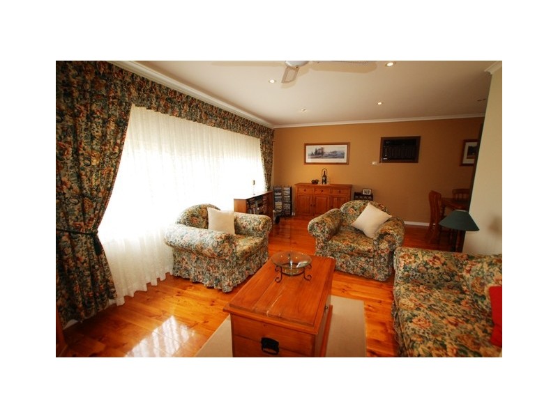 6 Lalina Street, Happy Valley SA 5159