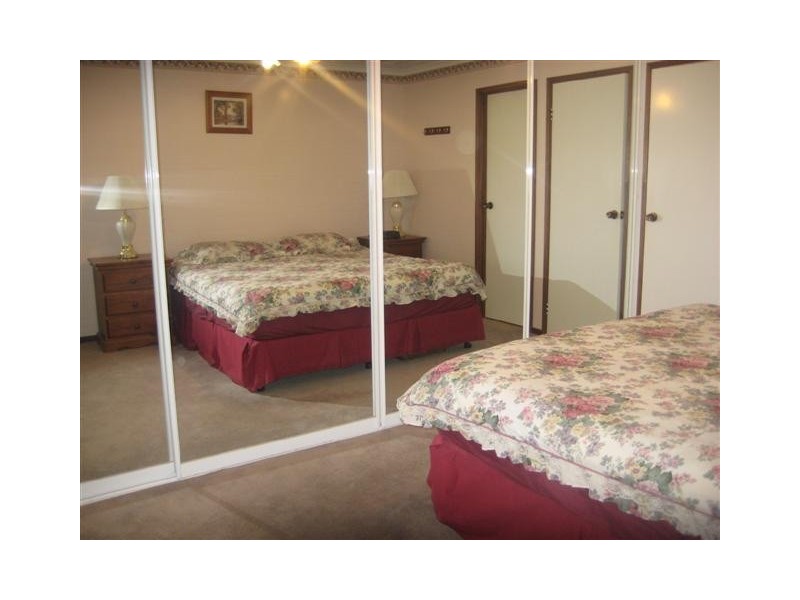 82 Fraser Ave, Happy Valley SA 5159